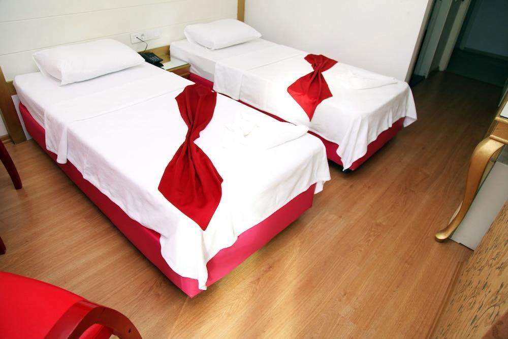 אנטליה Kristal Beach Hotel מראה חיצוני תמונה